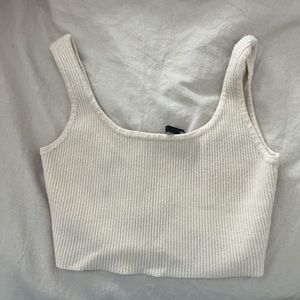 ✨ Cream Cropped Tank Top